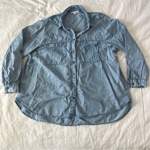 Jane & Delancey 2X chambray button-down tunic shirt, light wash denim top